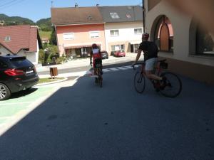 IMG-c89f26f8a78733f5def35cd5637c8865-V(1)