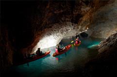 OGLED PODZEMLJA S KAJAKOM